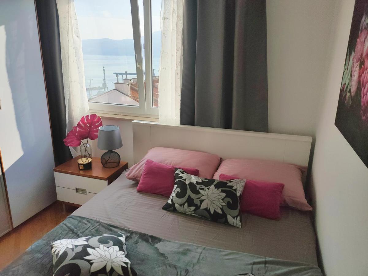 Adria Holliday Rijeka Apartment Exterior photo