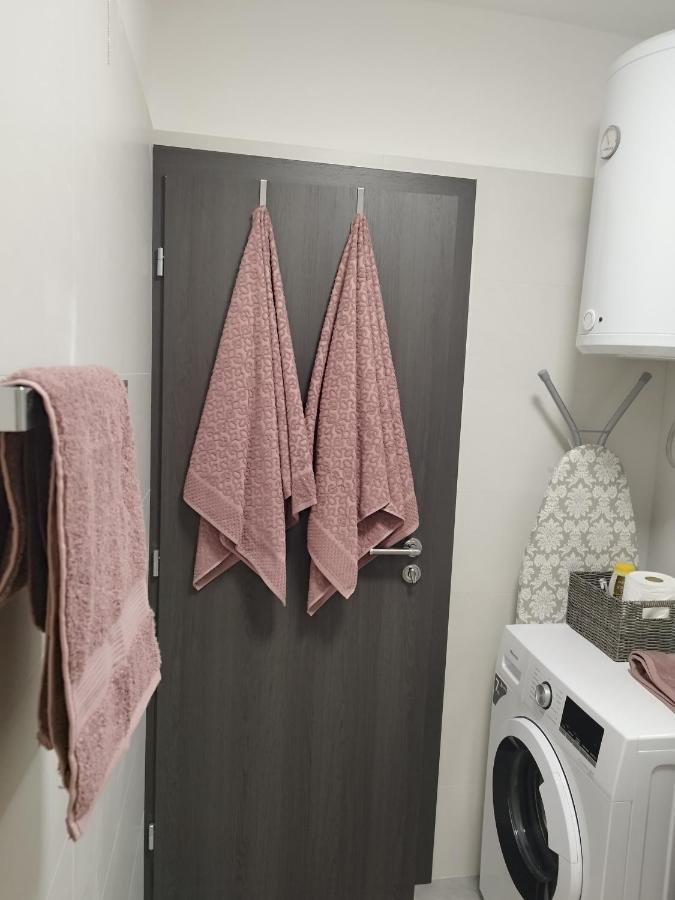 Adria Holliday Rijeka Apartment Exterior photo